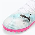 Detská futbalová obuv PUMA Future 7 Play TT puma white/puma black/poison pink 7