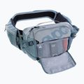 Cyklistická ľadvinka EVOC Hip Pack Pro 3 l s 1,5 l rezervoárom na vodu stone/steel 9