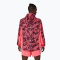 Pánska bežecká bunda Asics Fujitrail Packable Jacket blazing coral/dark aubergine 2