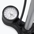 Cyklistická pumpa Lezyne Macro Floor DV Dual Valve Head 220psi strieborná 3