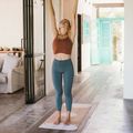 Yoga Design Lab Cork 5,5 mm hnedá podložka na jogu Mandala White 7