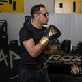 Boxerské rukavice RDX K1 Mark Pro Fight Boxing golden 9