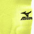 Mizuno VS1 Kneepad volejbalové chrániče kolien žlté Z59SS89142 4