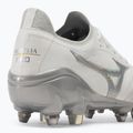 Mizuno Morelia Neo III Beta JMP kopačky white/hologram/cool gray 3c 9
