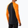 Pánske bežecké tričko longsleeve Mizuno Tech Thermal Charge tangelo 2