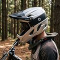 Cyklistická prilba ATTABO State 1.0 full face silver 10