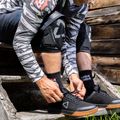 Cyklistické chrániče kolien Leatt Airflex Pro čierne 5022141330 5
