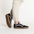 Tenisky Vans UA Old Skool black/medium gum 2