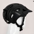 Cyklistická prilba CASCO MTBE 2 čierna 04.1312 9