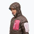 Dámska páperová bunda Peak Performance Helium Utility Down terrain tan/mountain blush 4