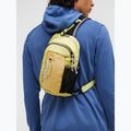 Ľadvinka Peak Performance Outdoor Slingbag 4,5 l alpine harvest/Icy citrus 6