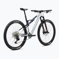 Horský bicykel Orbea Oiz M30 2024 halo silver/blue carbon view 3