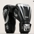 Venum Giant 3.0 čierno-strieborné boxerské rukavice 2055-128 11
