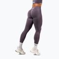 Dámske tréningové legíny NEBBIA Flow Seamless Maximum Push-Up dark grey 3