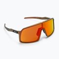 Zlaté slnečné okuliare Oakley Sutro 0OO9406