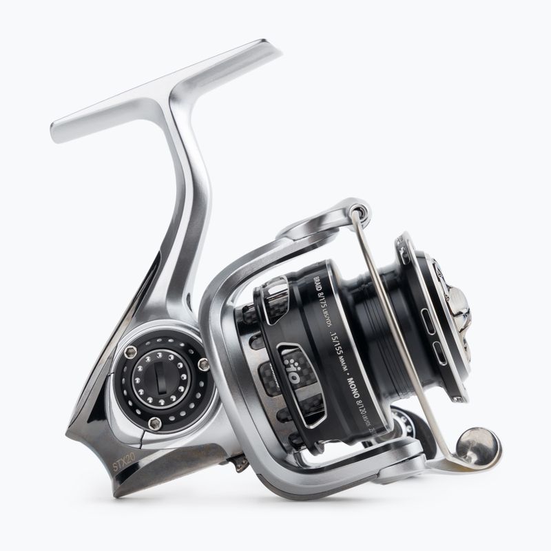 Abu Garcia Revo STX Spin navijak sivý 1365344