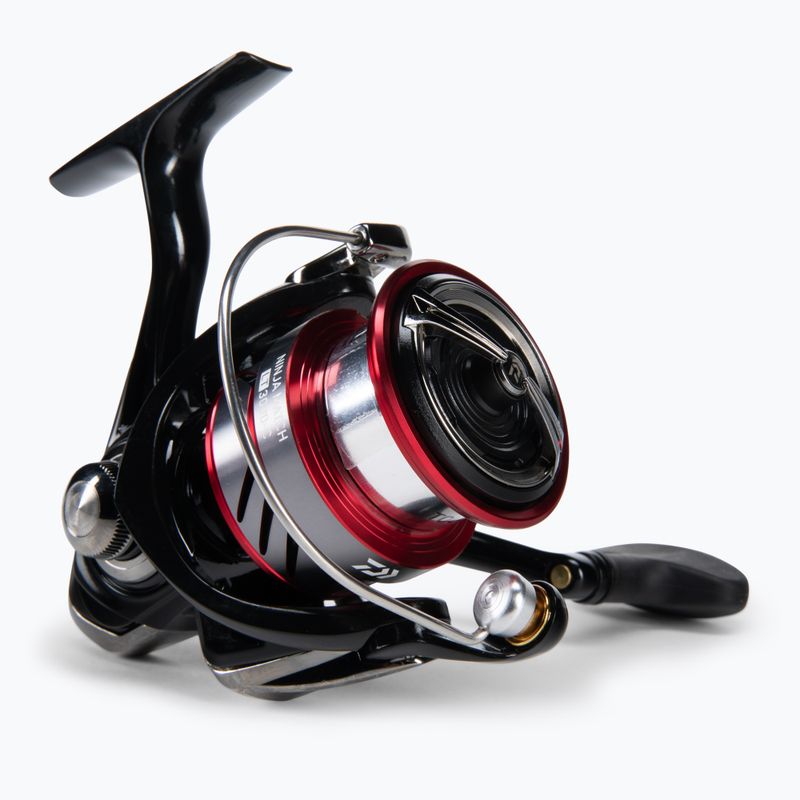 Rybársky navijak Daiwa Ninja Match black 10217-300 na plavák