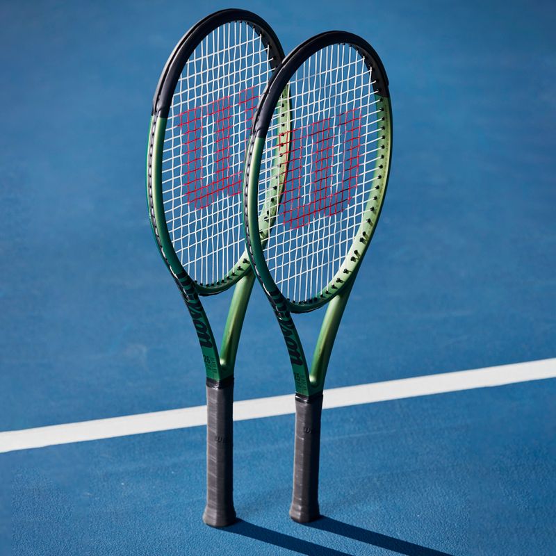 Detská tenisová raketa Wilson Blade 26 V8.0 čierno-zelená WR079210U 8