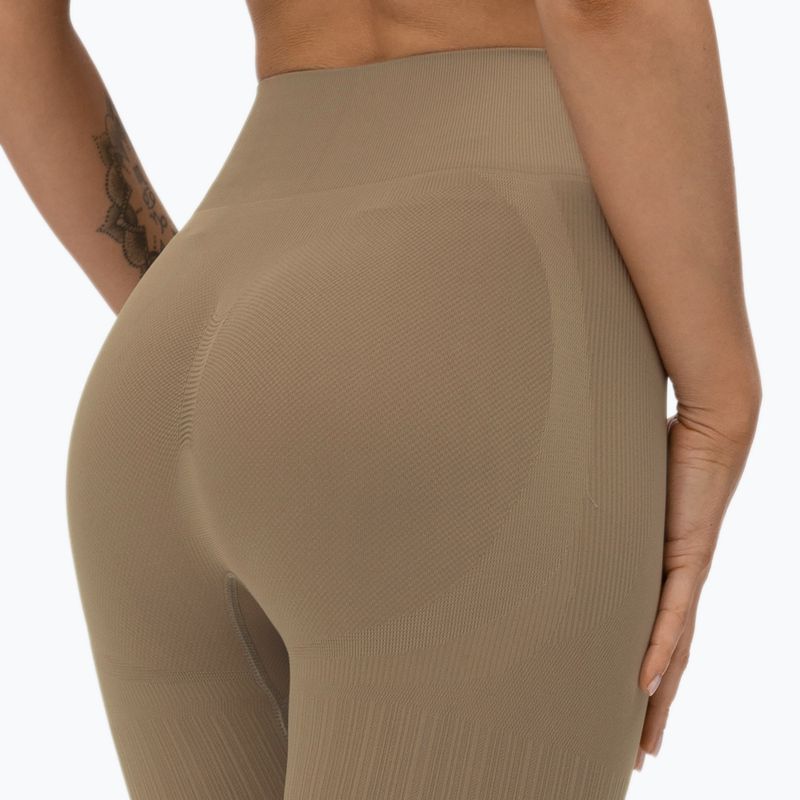 Dámske tréningové šortky Gym Glamour Bikery push up beige 316 5