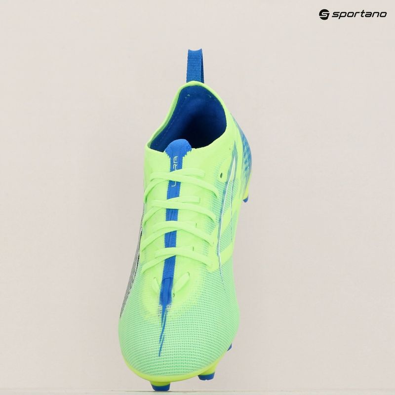 Detská futbalová obuv PUMA Ultra 5 Pro FG/AG Jr fizzy apple/puma white 15