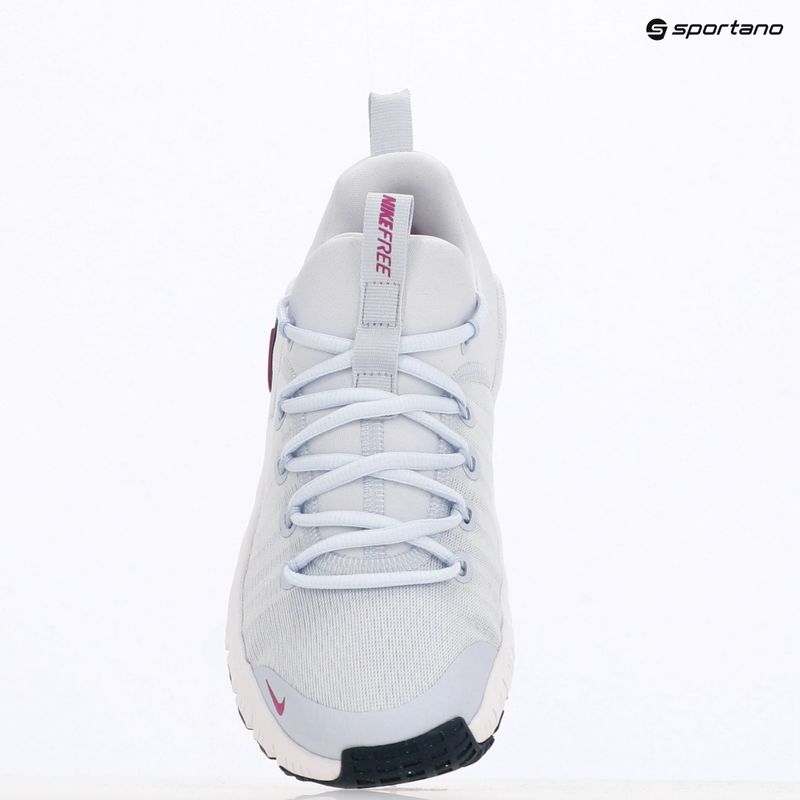 Dámske tréningové topánky Nike Free Metcon 6 grey / armory navy / hot fuchsia 9