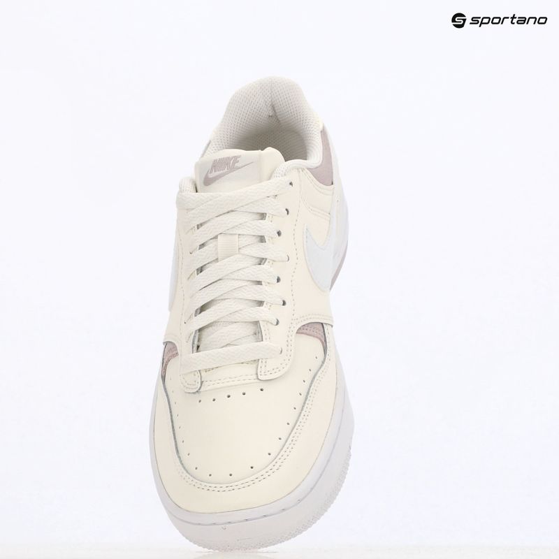 Dámske topánky Nike Gamma Force sail / white-platinum violet 9
