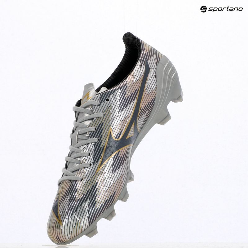 Pánske kopačky Mizuno α II Pro Md galaxy silver/8605 c/gold 9