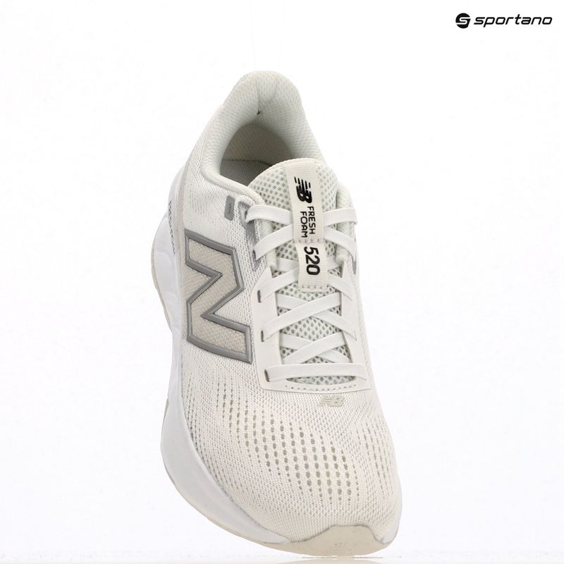 Dámska bežecká obuv New Balance Fresh Foam 520's V9 white 9