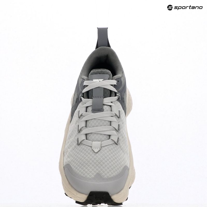 Dámske turistické topánky Columbia Escape Thrive Titanum grey ice/white 19