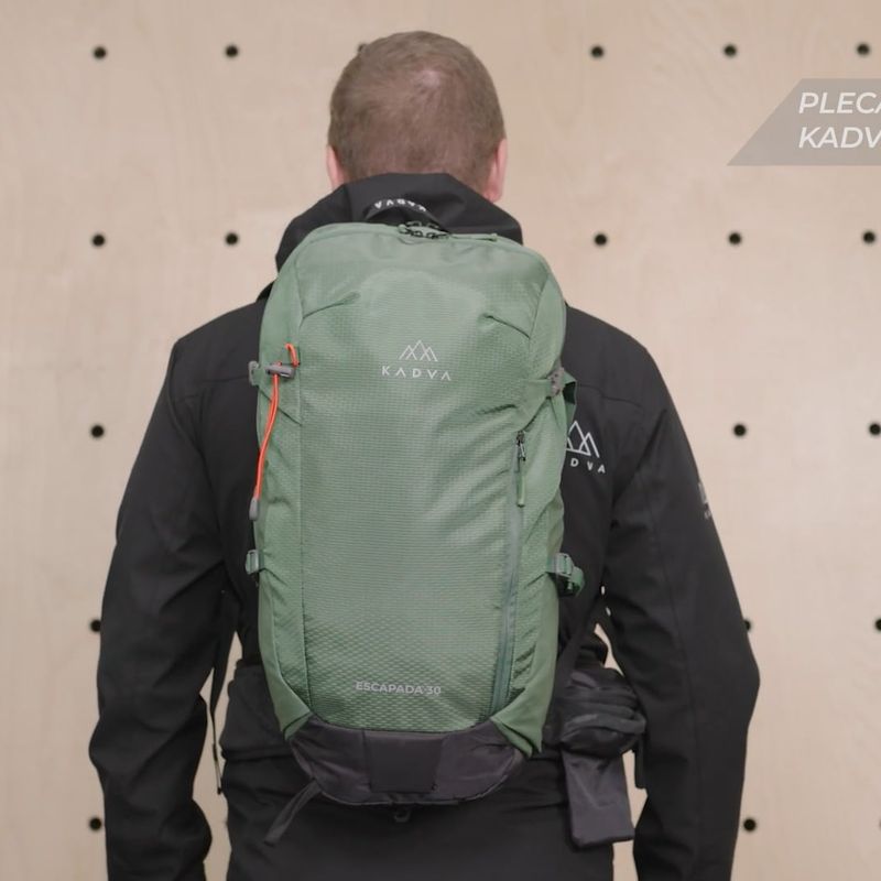 Turistický batoh KADVA Escapada 30 l čierny 32