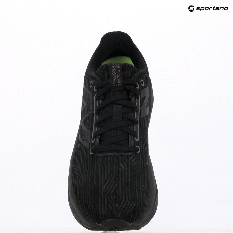 Pánske bežecké topánky New Balance FuelCell Propel v5 black 9