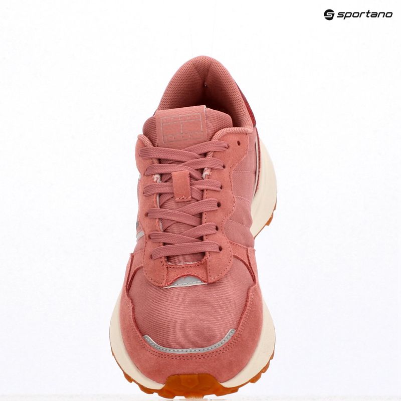 Dámske topánky Tommy Jeans Cleated Runner tahiti berry 9