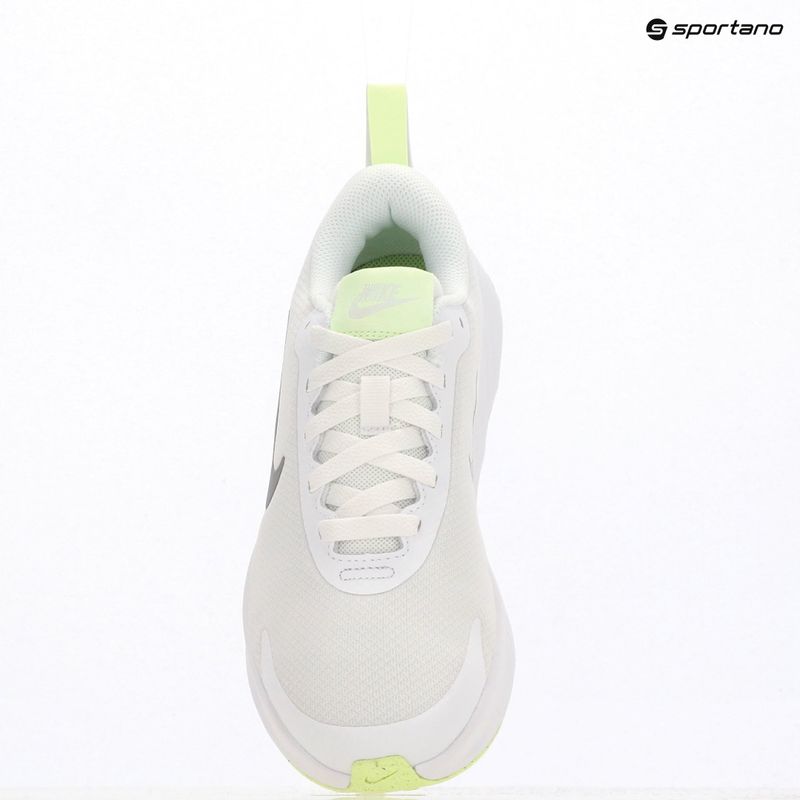 Dámske topánky Nike Promina white/metallic silver/barely volt 19