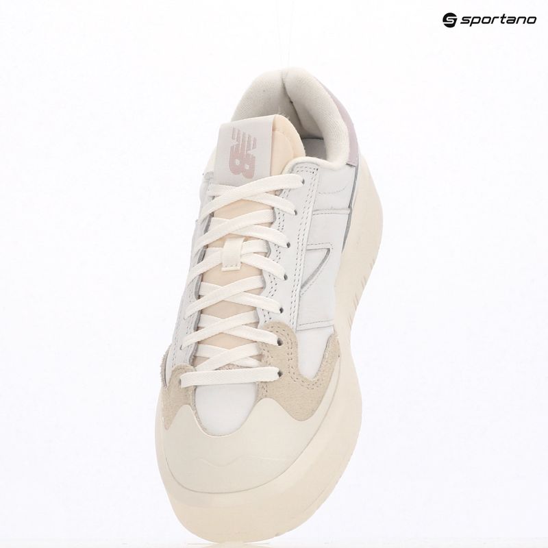Topánky  New Balance Classic 302's V1 white/pink/beige 9