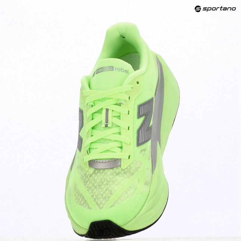 Pánske bežecké topánky New Balance FuelCell Rebel V5 19