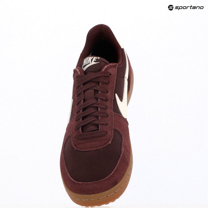 Dámske topánky Nike Field General burgundy crush/gum dark brown/sail 11