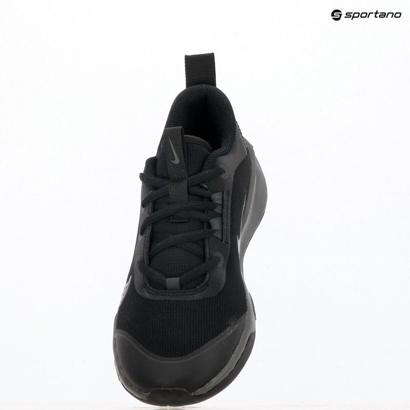 Detské topánky Nike Omni Multi-Court black/anthracite 11