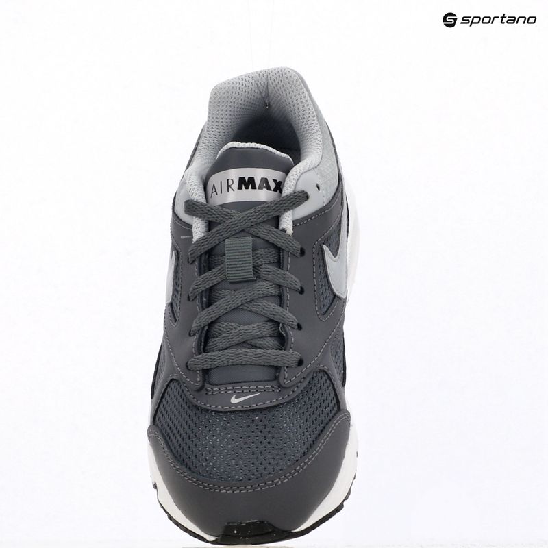 Detské topánky Nike Air Max IVO dark grey/white/wolf grey 11