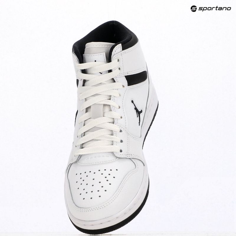 Dámske topánky  Jordan Court Connect Mid white/black 9
