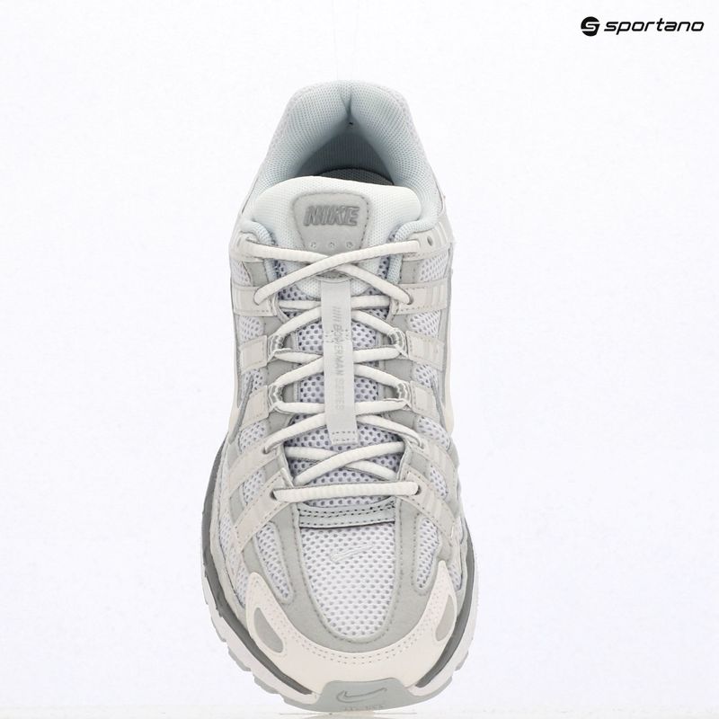 Dámske topánky Nike P-6000 metallic summit white/pure platinum/white 11
