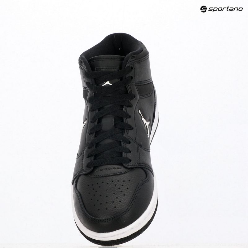 Pánske topánky  Jordan Access Court Mid black/white 11