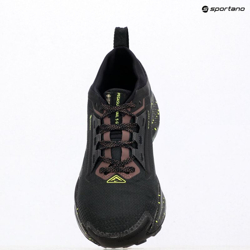 Dámske bežecké topánky Nike Pegasus Trail 5 GTX black/phantom/tattoo/volt ice 11