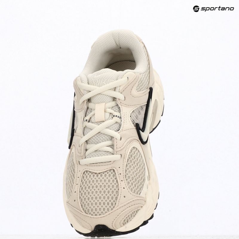 Dámske topánky Nike V5 RNR light orewood brown/black/pale ivory 12