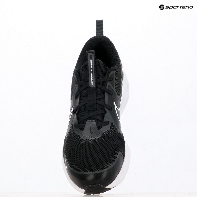 Detské bežecké topánky Nike Cosmic Runner black/anthracite/white 11