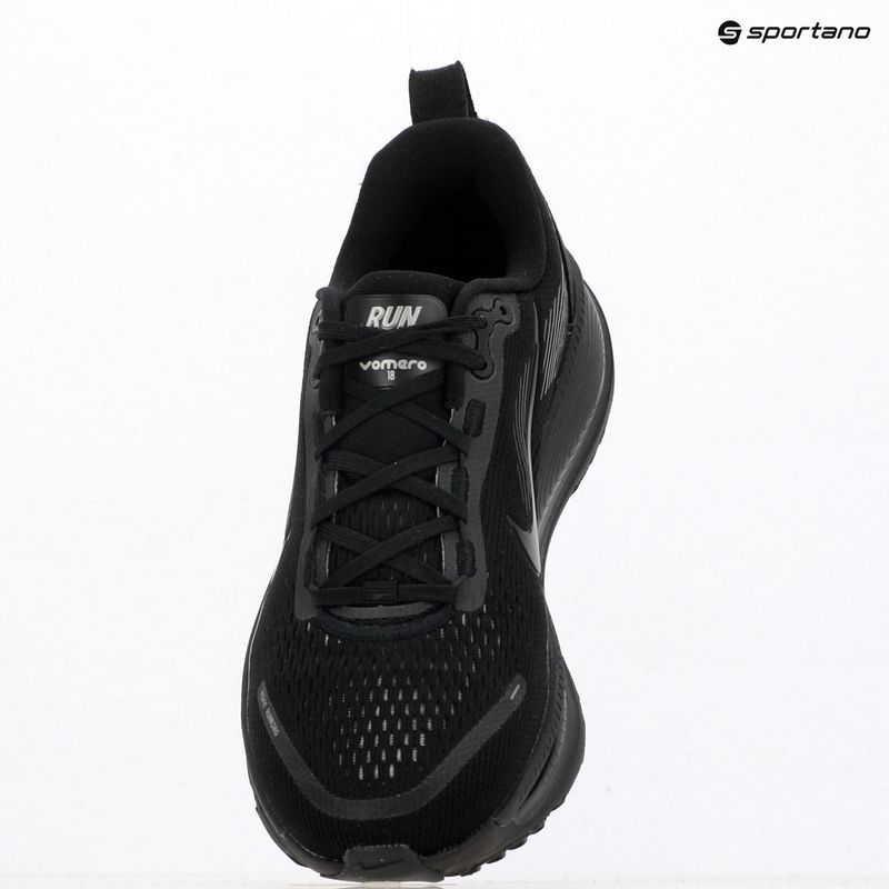 Dámske bežecké topánky Nike Vomero 18 black/dark smoke grey/light smoke grey/black 12