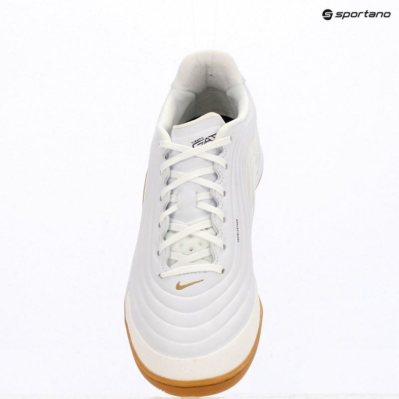 Pánske futbalové kopačky Nike Tiempo Reactgato IC white/metallic gold 11