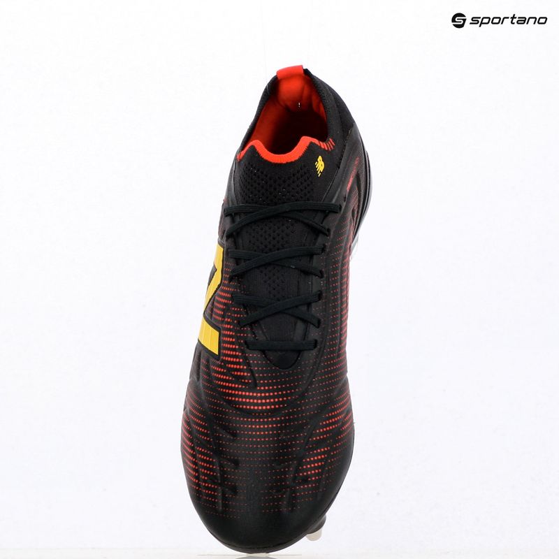 Futbalové kopačky New Balance Tekela Elite Low V5 SG black 100/punch yellow/fire cracker 9