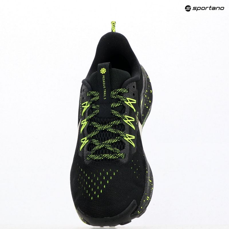 Pánske bežecké topánky Nike Pegasus Trail 5 black/volt ice/phantom 11