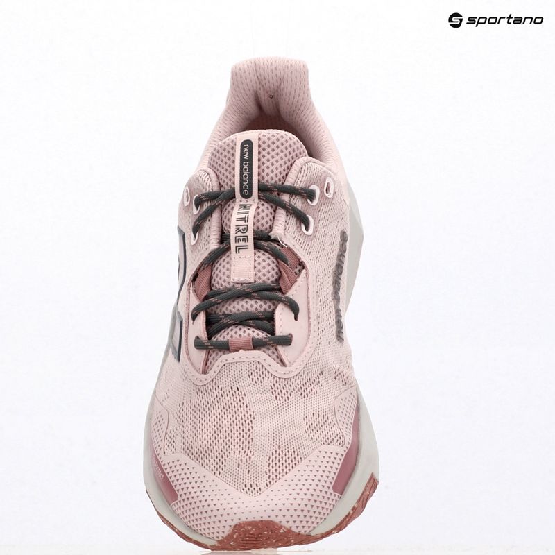 Dámske bežecké topánky New Balance Dynasoft Nitrel V6 stone pink/rosewood/grey matter 9