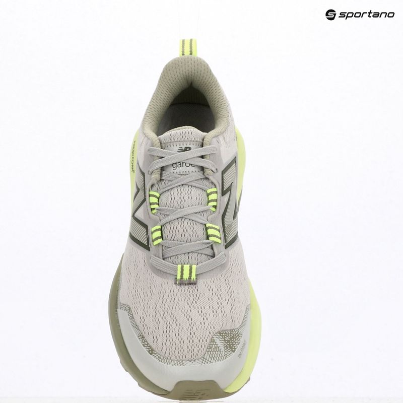 Dámske bežecké topánky New Balance Fresh Foam Garoe V2 grey matter/afterglow/olivine 9